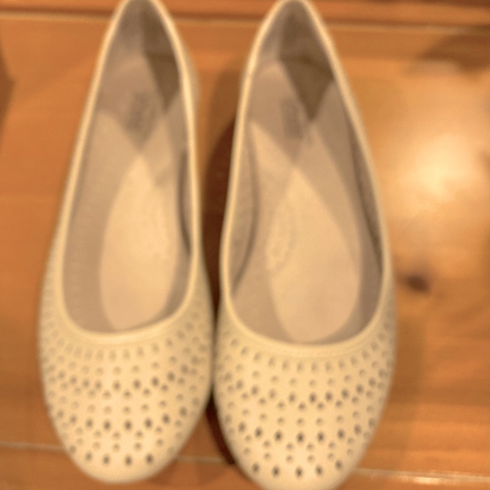 Beige flats